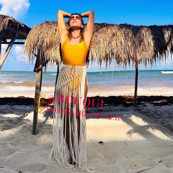 BLOGGERS FAV ZARA CROCHETED PAREO FRINGE SKIRT - Picture 14 of 14